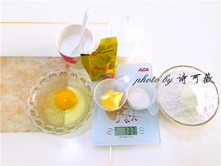 小花朵豆沙面包