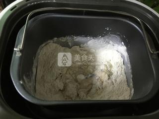 全麥蜜豆煉乳歐包