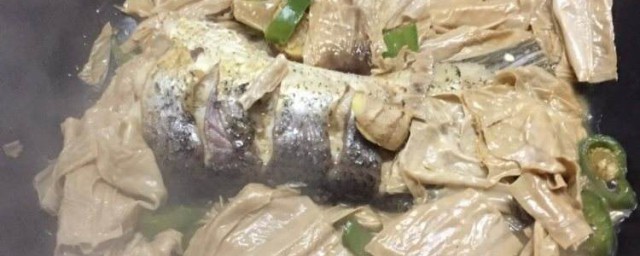 腐竹燜草魚做法 媽媽再來一碗飯