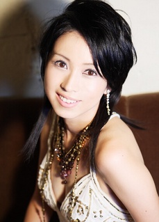 西村知美 Tomomi Nishimura