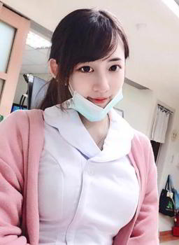 李怡葶 Li Yi Ting Nurse Elle