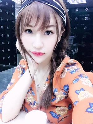 李萱Verna Verna Li 維娜