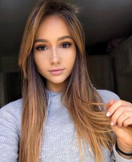 Isabela Fernandez Isabela Fernandez