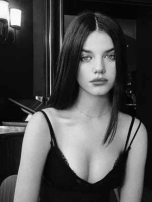 索尼亞·本·阿馬爾 Sonia Ben Ammar Sonia Ben Ammar