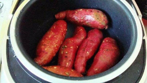 電飯煲烤紅薯