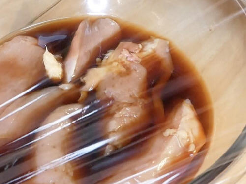 微波爐柚子醋醬油佐嫩雞胸肉