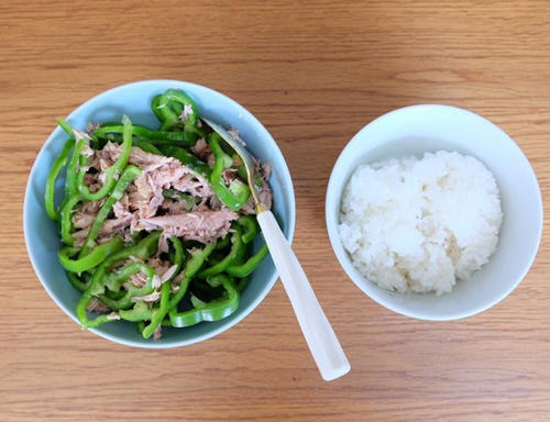 上班族便當 微波爐版青椒丼