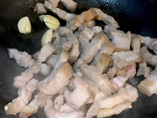 大白菜燉五花肉