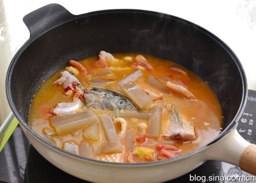 番茄魚鍋