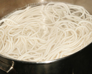 雪菜肉絲面