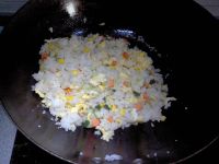 玉米蛋炒飯