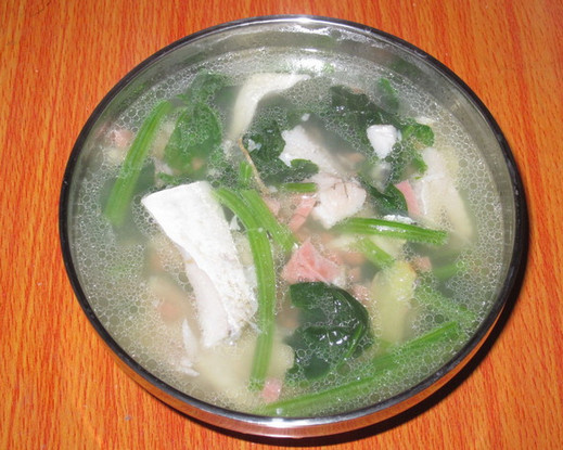 菠菜魚片湯