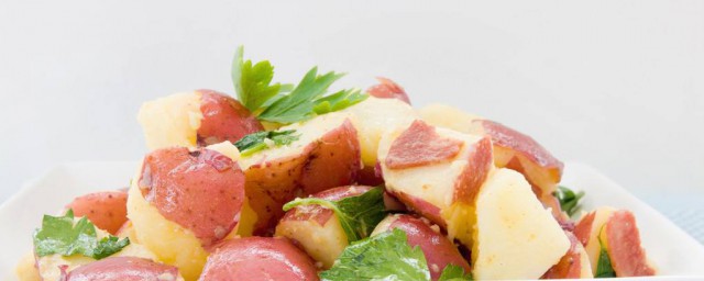 熱土豆沙拉傢常做法 教你做德式熱土豆沙拉