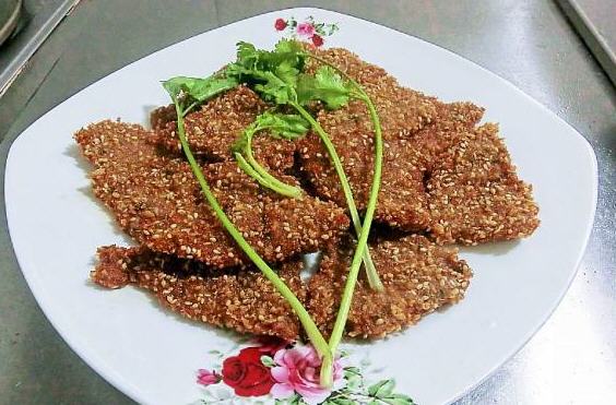 孜然香酥小牛排