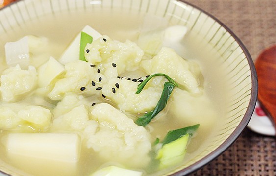 黃瓜土豆面疙瘩湯