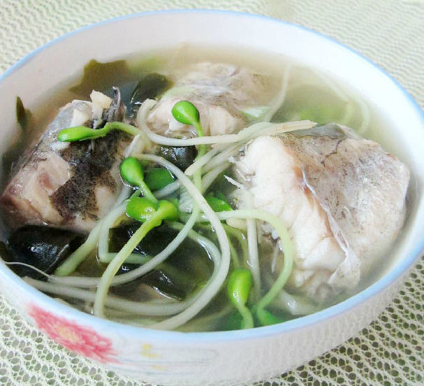 明太魚豆芽湯