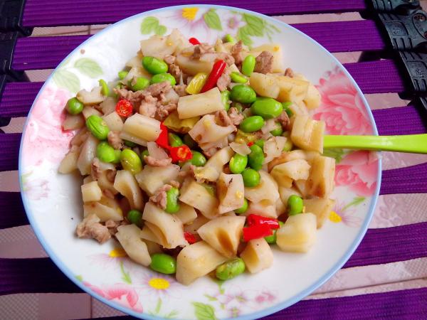 泡椒毛豆炒藕丁