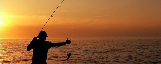 秋冬釣魚技巧 秋冬釣魚小竅門