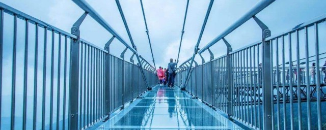重慶玻璃橋開放時間 重慶玻璃棧道時間