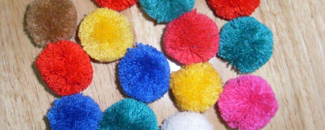 毛線絨球毯的做法 如何做毛線絨球毯子