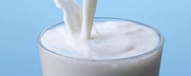 過期牛奶怎麼處理 不要著急扔瞭