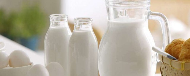 兒童睡前喝牛奶好嗎 需要註意這些內容