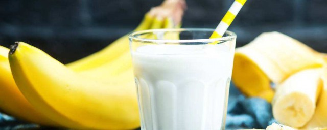 香蕉酸奶汁做法 制作香蕉酸奶汁的方法步驟詳解