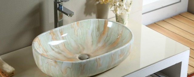 陶瓷洗手盆如何清洗 陶瓷洗手盆怎麼清洗
