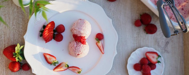 莓果冰淇淋傢常做法 這樣做非常好吃