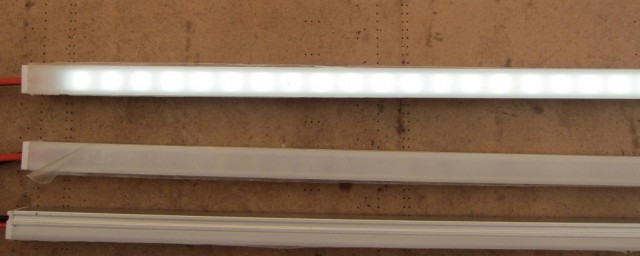 櫥櫃燈帶怎麼安裝 建議選用調節式的燈帶