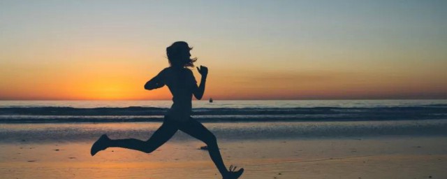 跑步過度的十大征兆 跑步過量的表現是什麼