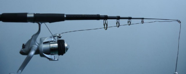 釣魚竿入門 怎麼挑選釣魚竿