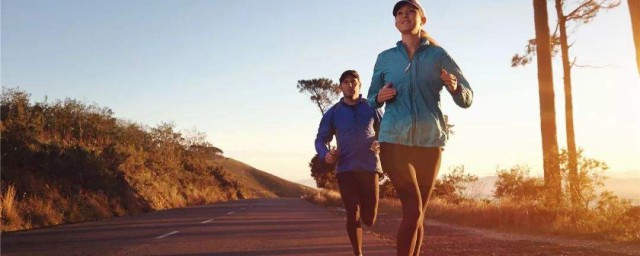走10000步消耗多少卡路裡 每天運動消耗多少卡路裡最好 記得提前熱身