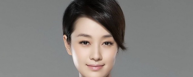 55歲長臉女人最佳短發發型 適合55歲女人的發型
