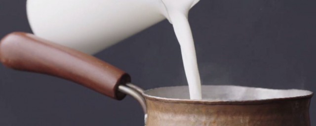 怎樣熱牛奶才是正確的 如何正確地熱牛奶