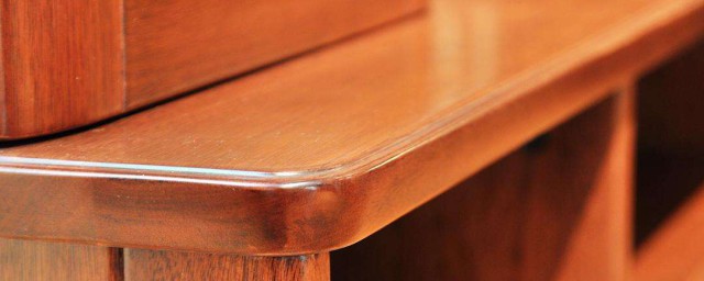 木頭桌子有粉蛀怎麼辦 多種方法供你選擇