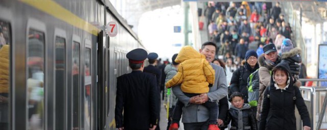 2020年春節火車票什麼時候開售 2019年12月12日開售春運首日的火車