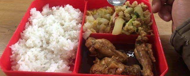 中午給孩子帶什麼飯 要補充什麼營養