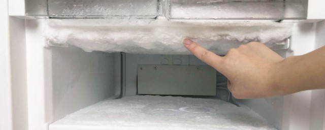 如何讓冰箱不結冰 4步輕松搞定冰箱結冰問題
