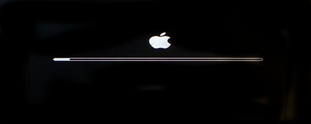 蘋果手機變成黑白瞭怎麼恢復 蘋果手機怎麼設置鈴聲