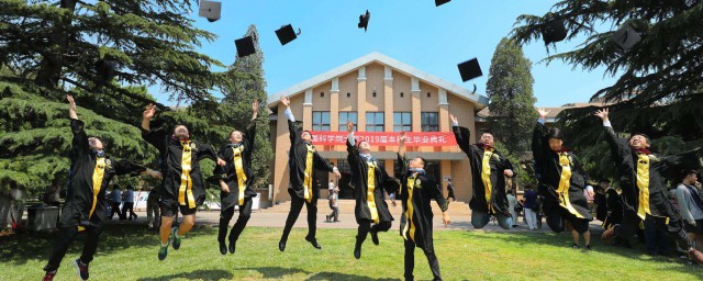 中國有多少大學 全國高等學校共計2956所