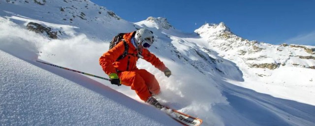 滑雪前必須佩戴什麼護具 作用是什麼