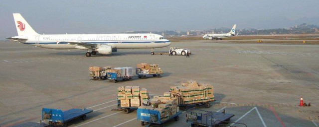 重慶和四川各有多少機場 分別叫什麼名字