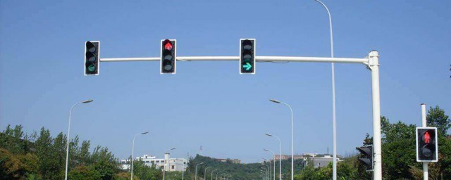 開車如何看紅綠燈 什麼時候能通行