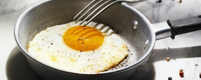 做夢吃雞蛋是什麼意思 睡覺 的時候夢見吃雞蛋