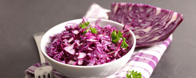 紫色包心菜怎麼做好吃 如何做紫色包心菜