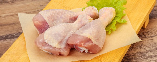 怎麼煮雞腿好吃 鮮香回味腐乳雞腿的傢常做法
