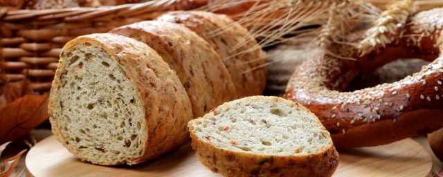 面包是怎麼做的 美味面包的制作步驟