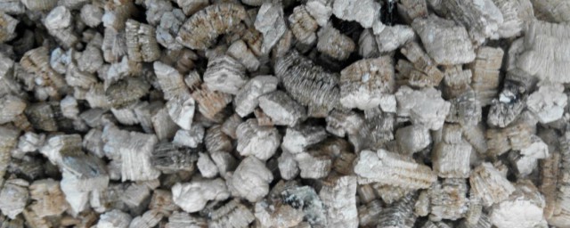 蛭石是什麼做的 蛭石的原料介紹