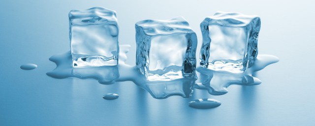 水杯裡有冰塊弄不出來怎麼辦 水杯裡有冰塊弄不出來如何辦